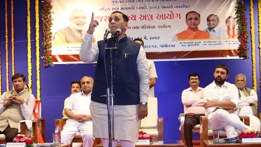 ગુજરાતમાં અન્ન માટે હેલ્પલાઇન, ફરિયાદ કરી શકો છો...