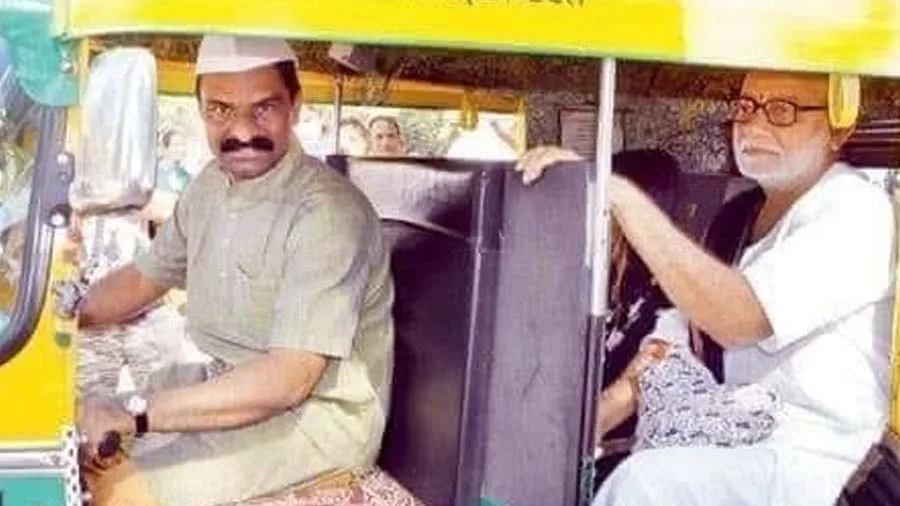 હું અમદાવાદનો રિક્ષાવાળો....ભાડું નહીં ખાલી કવરમાં જે આપવું હોય તે આપી દો