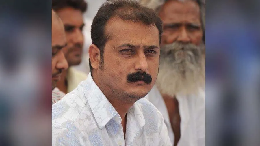 1640071080ambrish_der