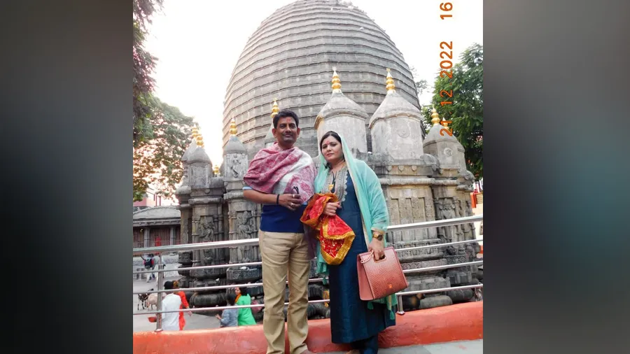 માનતા પુરી થતા MLAના શપથ પછી અલ્પેશ ઠાકોર પત્ની સાથે આસામ પહોંચ્યા