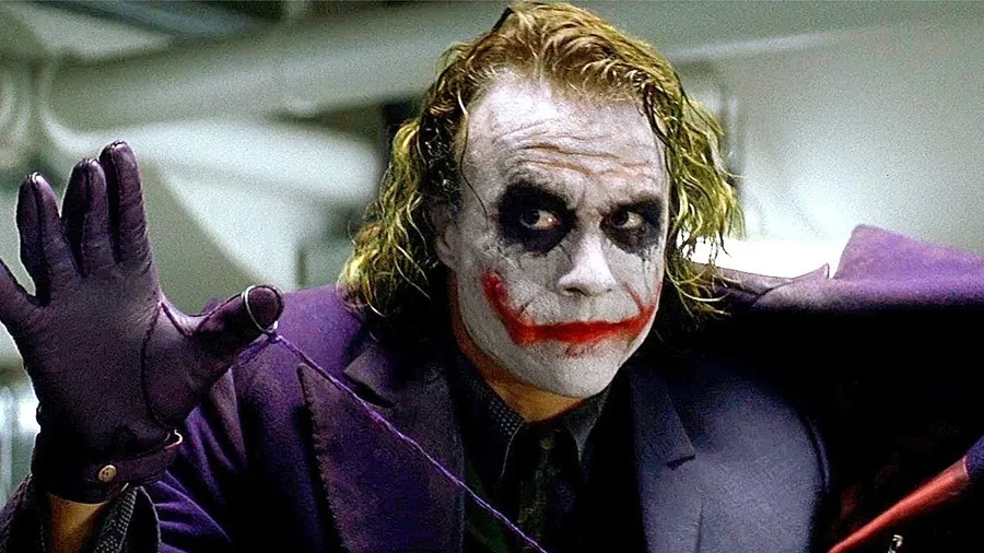 ફિલ્મોમાં હવે હીરો નહીં પણ વિલનને બાળકો વધુ પસંદ કરતા થયા છે, પેરેન્ટ્સ સાવચેત