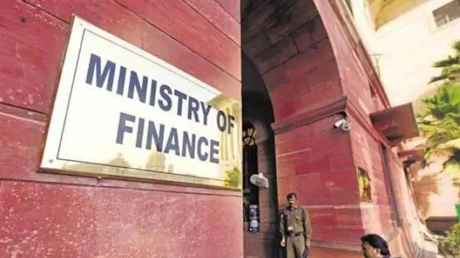 સરકારનું દેવું 147 લાખ કરોડ સુધી પહોંચ્યું, ત્રિમાસિકની સરખામણીમાં 1 ટકા વધુ