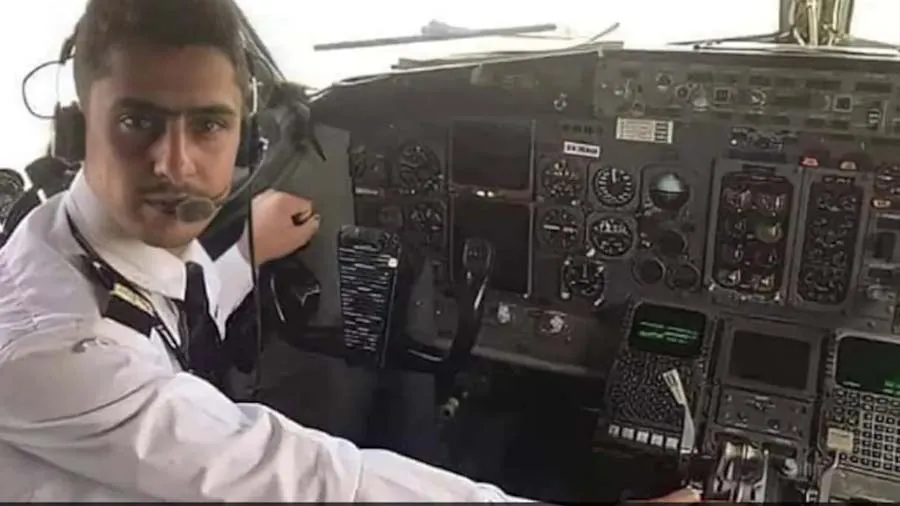 પાયલટ પુત્રએ પૂરું કર્યું માતાનું સપનું, પોતાના જ વિમાનમાં બેસાડીને લઈ ગયો મક્કા