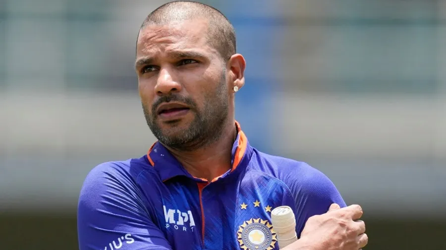 ટીમમાંથી બહાર થવા પર છલકાયું શિખર ધવનનું દર્દ, બોલ્યો- ભગવાનની મરજી...