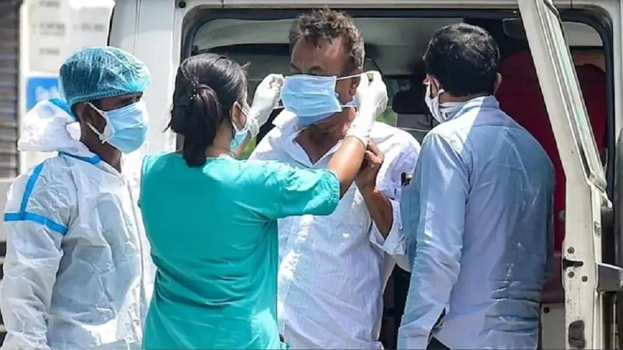 કોરોનાના ડરથી દરેક ગલીમાં માસ્કનું વેચાણ વધ્યું... અઠવાડિયામાં બમણી માગ