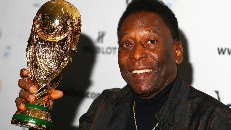 ફૂટબૉલના જાદુગર પેલેનું નિધન, 1279 ગોલ, 3 ફીફા વર્લ્ડ કપ...