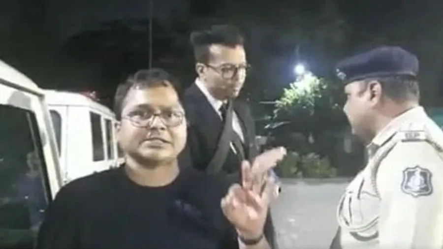 TMC નેતા સાકેત ગોખલેને ગુજરાત પોલીસ કર્યા ડિટેન, જાણો શું છે મામલો