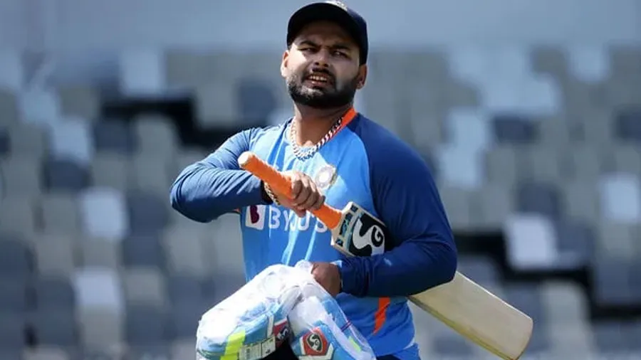 ફેન્સ પંતના અપડેટ માટે BCCI ઓફિસમાં સતત ફોન કરીને પૂછી રહ્યા છે આ સવાલ