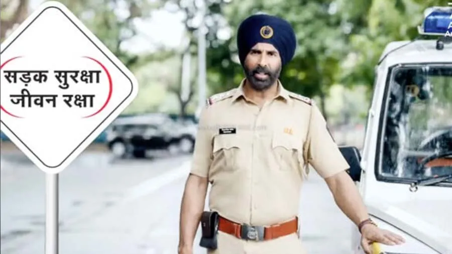 અક્ષય કુમારના માધ્યમથી નીતિન ગડકરીએ સમજાવ્યું રોડ સેફ્ટીનું મહત્ત્વ, જુઓ વીડિયો