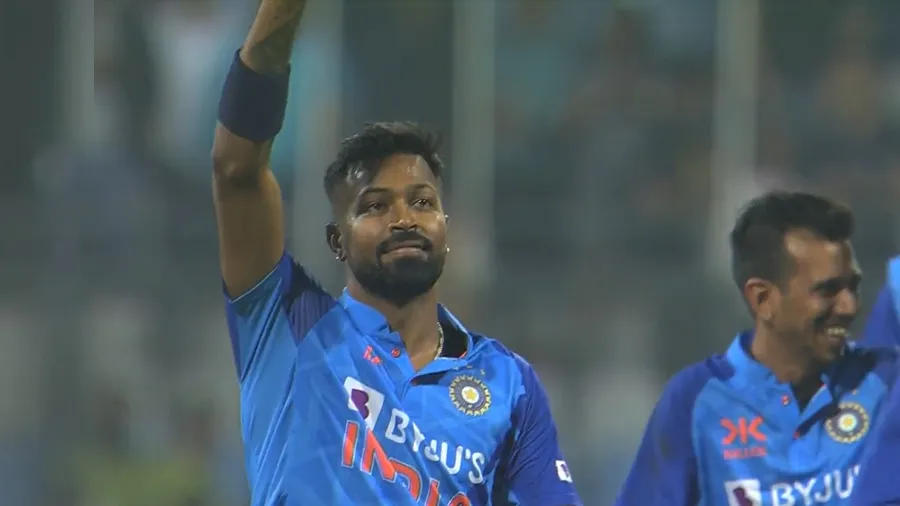 છેલ્લી ઓવરના રોમાંચ પર હાર્દિકે આપી પ્રતિક્રિયા, અક્ષરે નાખી હતી 20મી ઓવર