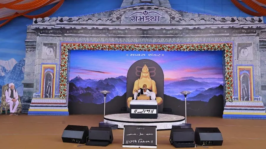 સિક્કિમમાં શહીદ થયેલાં 16 જવાનોના પરિવારોને મોરારી બાપૂ 25-25 હજાર આપશે