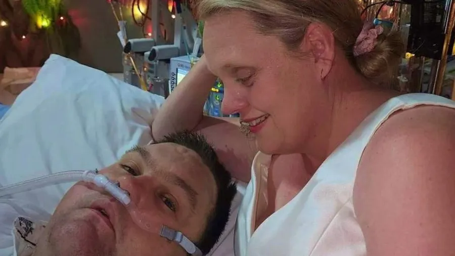 પ્રેમીનું મૃત્યુ નજીક હતું છતાં પ્રેમિકાએ કર્યા લગ્ન, થોડા દિવસોમાં થયું મૃત્યુ