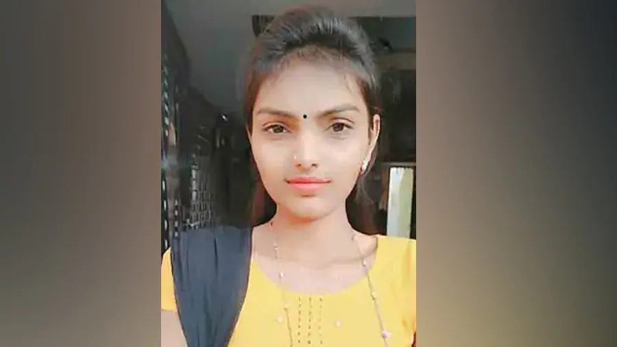 'હું મારા પતિથી કંટાળી ગઇ છું, હવે મારાથી સહન થાય એમ નથી.આથી મેં ઝેર પી લીધુ છે'