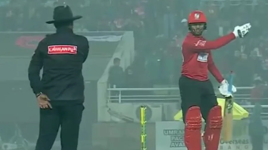 મેદાનની વચ્ચે અમ્પાયર પર બૂમો પાડી કેપ્ટન શાકિબ અલ હસને, જુઓ વીડિયો