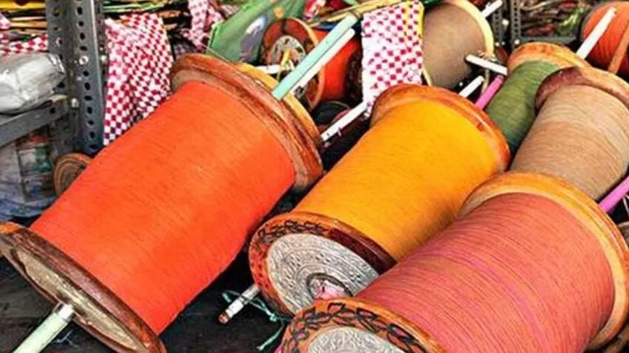 ચાઇનીઝ દોરો વેચતા કોઈ દેખાય તો 100 નંબર ડાયલ કરી દો, અનેકના જીવ બચશે