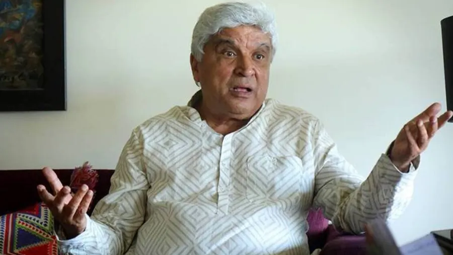 ગીત યોગ્ય છે કે નહીં તે નક્કી કરનારા અમે કે તમે નથીઃ બેશરમ રંગ પર જાવેદ અખ્તર