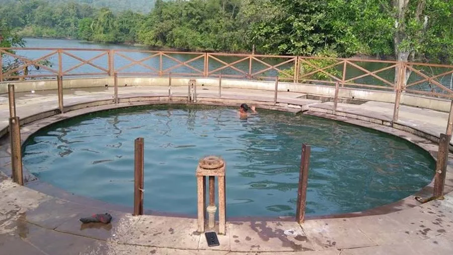 મંડલા જિલ્લામાં અનોખુ કુંડ, ઠંડીમાં પણ ગરમ રહે છે પાણી અને આ રોગ દૂર કરે છે