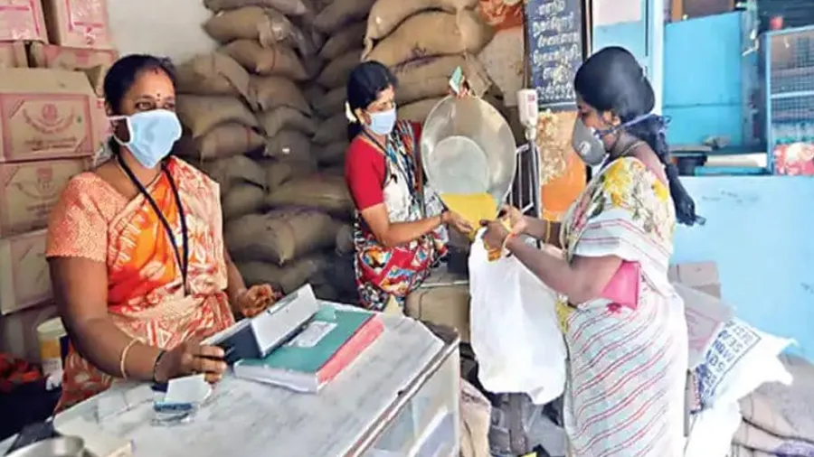 ડીલરો તમને ઓછું રાશન આપી રહ્યા છે તો આ નંબરો પર કરો ફરિયાદ