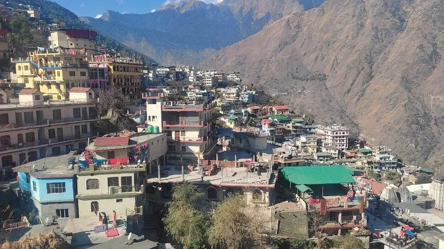 જોશીમઠ અંગે ISROનો રિપોર્ટ સૌથી ડરામણો, 70 cm સુધી ધસી શકે છે કેટલોક ભાગ