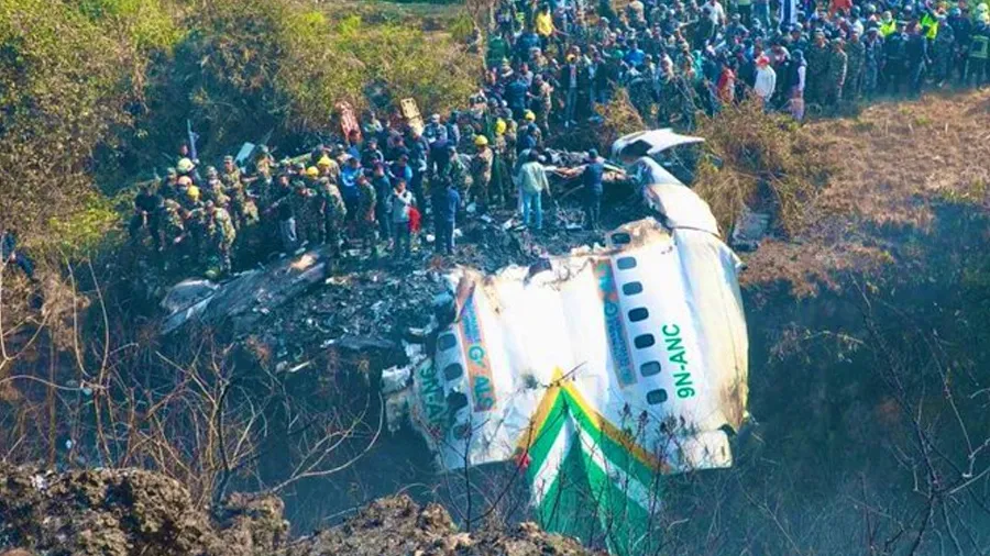 નેપાળમાં 72 મુસાફરોને લઈ જતું વિમાન ક્રેશ, 32 લોકોના મૃતદેહ મળ્યા