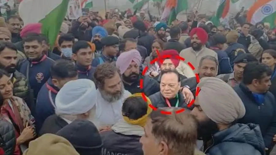 'ડૉક્ટરો ગભરાટમાં એકબીજા સામે જોઈ રહ્યા હતા', પુત્રએ પિતાના મોત પર ઉઠાવ્યા સવાલ