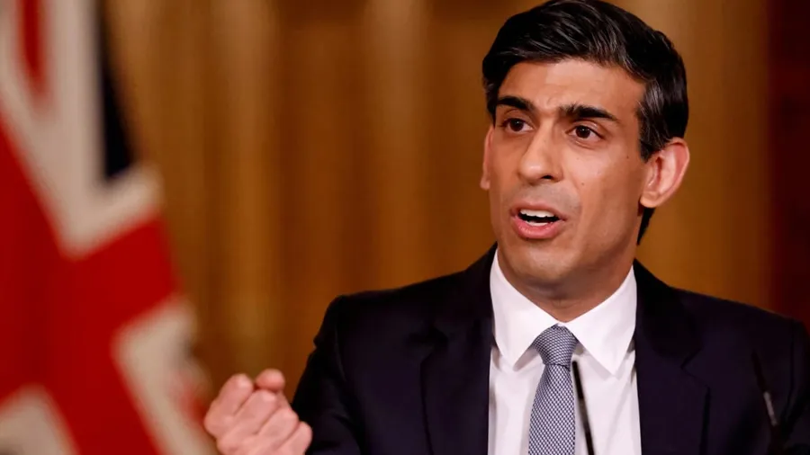 UK PMના વીડિયોમાં જોવા મળ્યું કંઈ એવું જેના પર મચ્યો હંગામો, PM સુનકે માગી માફી