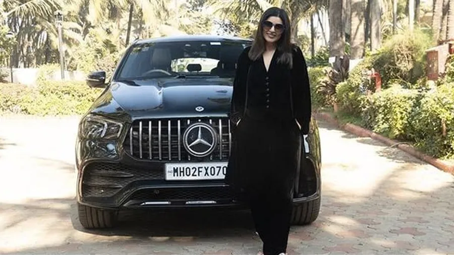 સુસ્મિતા સેને નવી મર્સીડીઝ ખરીદી, કિંમત જાણીને ચોંકી જશો