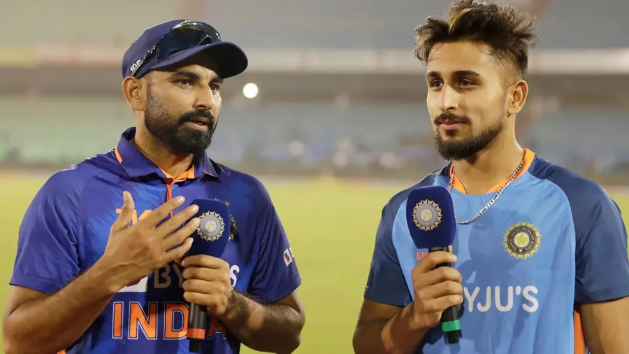 NZની ટીમના ધજાગરા ઉડાવ્યા બાદ મોહમ્મદ શમીએ ઉમરાનને આપી આ સલાહ