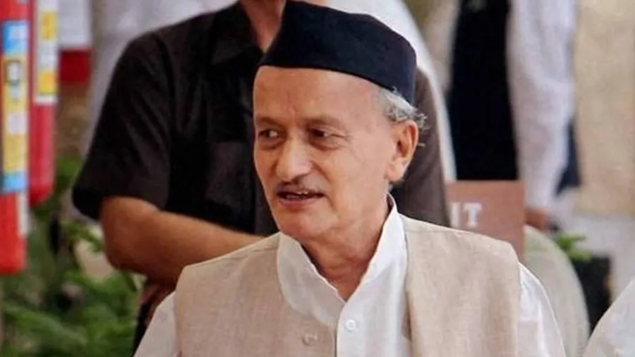 મહારાષ્ટ્રના રાજ્યપાલ ભગત સિંહ કોશ્યારી આપી શકે છે રાજીનામું, PM સાથે કરી વાત