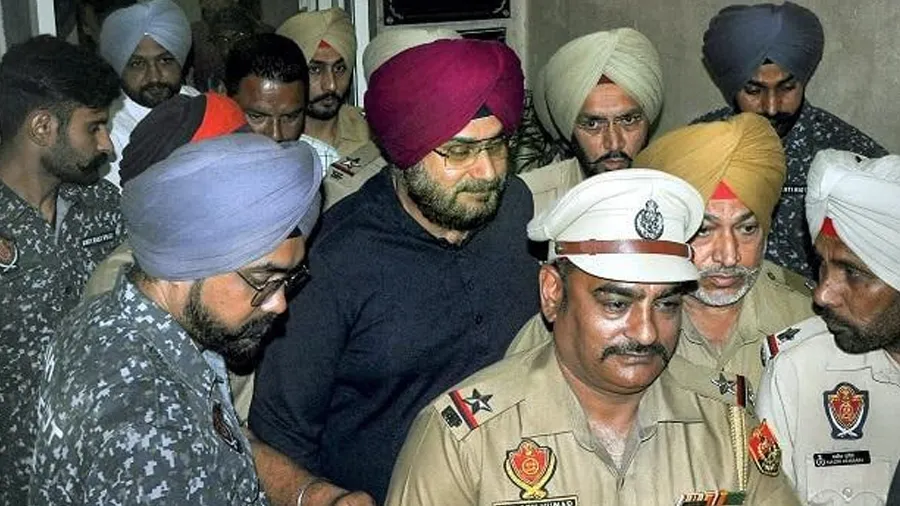 નવજોત સિંહ સિદ્ધુને છોડવા પર ગુંચવાયું કોકડું, ન મળી પંજાબ સરકારની મંજૂરી