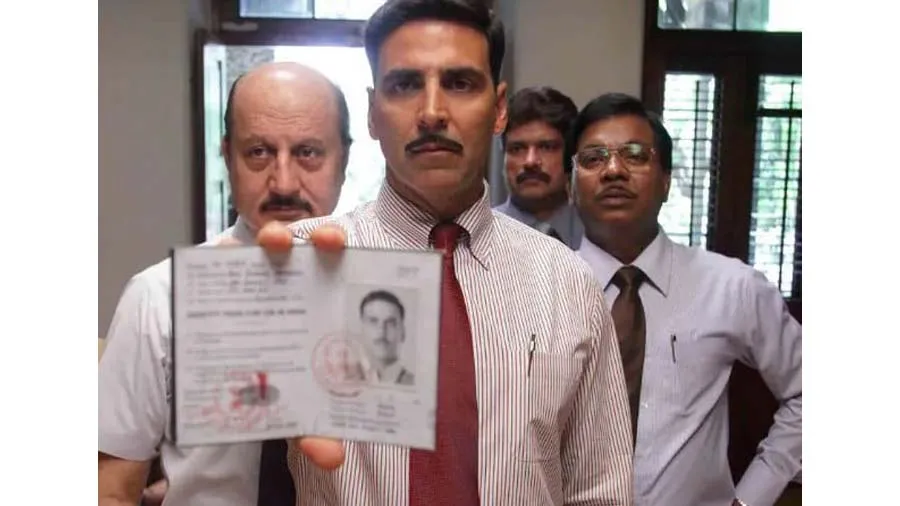 મુંબઇમાં ‘સ્પેશિયલ-26’ સ્ટાઇલમાં લૂંટ, નકલી ED ઓફિસર બનીને ઠગ કરોડો લઇ ફરાર