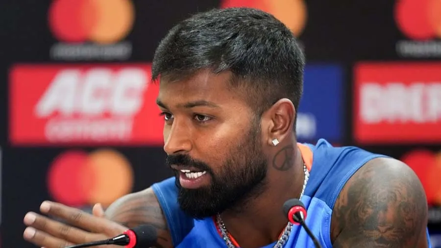 મેચ 239 બોલ સુધી ચાલી, પરંતુ એકેય સિક્સ ન વાગી, ઇકાનાની પીચ પર ભડક્યો હાર્દિક