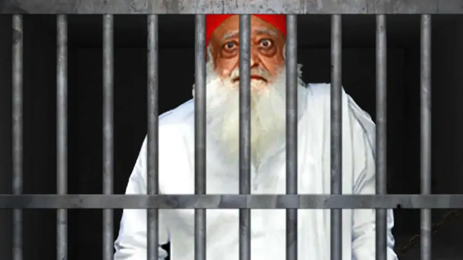 આસારામને સુરતની યુવતી પર બળાત્કારના કેસમાં 9 વર્ષે કોર્ટે  ફટકારી મોટી સજા