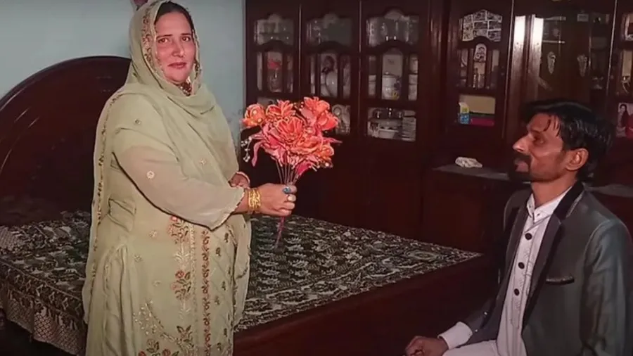 પોતાના નોકરને દિલ આપી બેઠી માલકિન, થોડા દિવસોમાં કરી લીધા લગ્ન