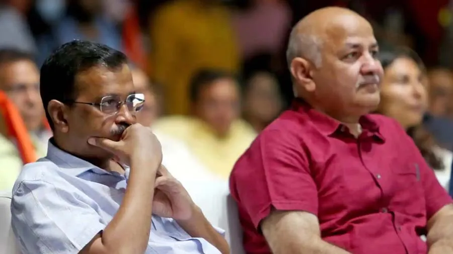 શું છીનવાઇ જશે AAPની સૌથી મોટી તાકત? દારૂ કૌભાંડમાં કંઇ રીતે ઘેરાયા કેજરીવાલ