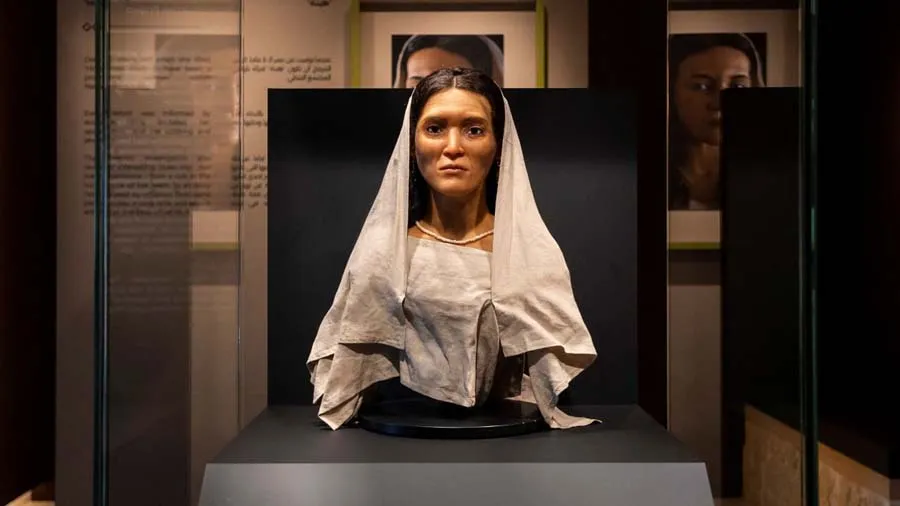 2000 વર્ષ પહેલા કેવા દેખાતા મનુષ્ય, વૈજ્ઞાનિકે મહિલાના ચહેરાનું પુનર્નિમાણ કર્યુ