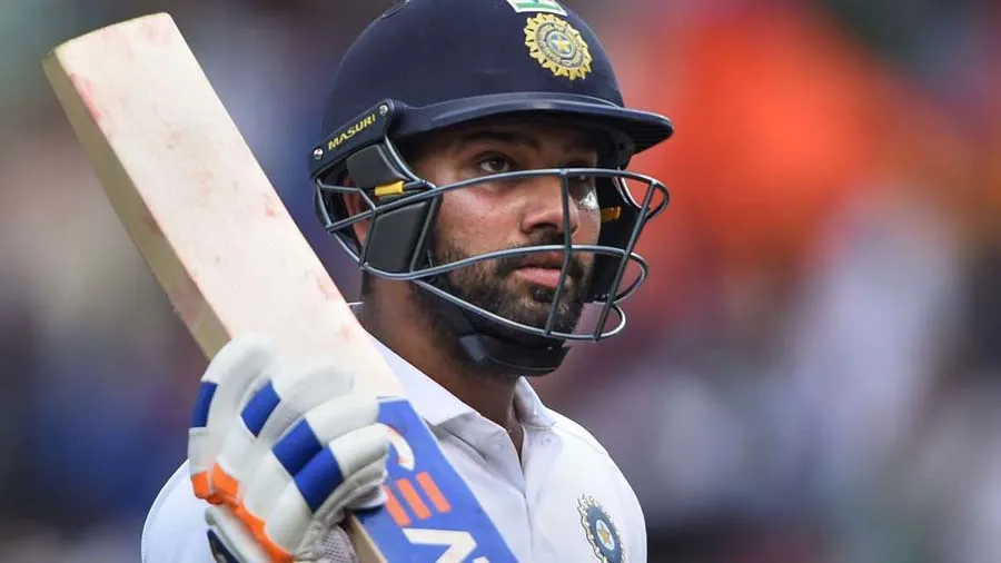 રોહિતે 1 સદી મારીને ધ્વસ્ત કર્યા અનેક કીર્તિમાન, ગાવસ્કર-સેહવાગને છોડ્યા પાછળ