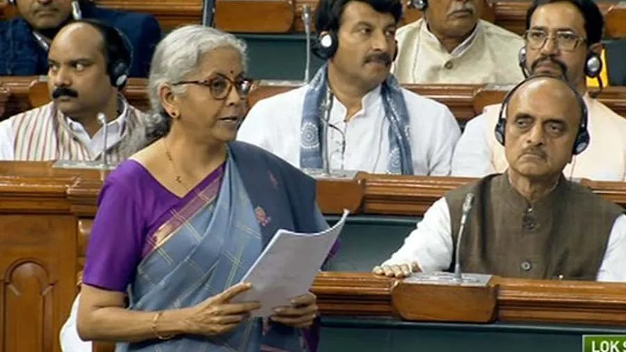 નિર્મલા સીતારમણ એમ શા માટે બોલ્યા-ડેટોલથી મોઢું સાફ કરી લો ભાઈ, કોંગ્રેસવાળાઓ