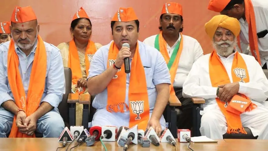 કોંગ્રેસ તેના કાર્યકાળમાં સહકારી સંસ્થાઓનો દુરુપયોગ કરતી: BJP નેતા પ્રદિપસિંહ