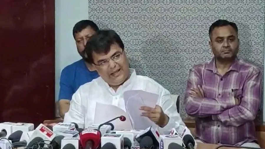 ભાજપના ધારાસભ્ય કેતન ઇનામદારે જાણો કોની સામે આરોપ મૂક્યો 47 લાખની લાંચ લેવાનો