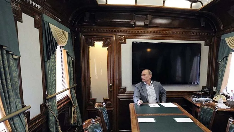 રશિયાના પ્રેસિડન્ટ પુતિન આ કારણે કરી રહ્યા છે પ્લેનની જગ્યાએ ટ્રેનમાં મુસાફરી