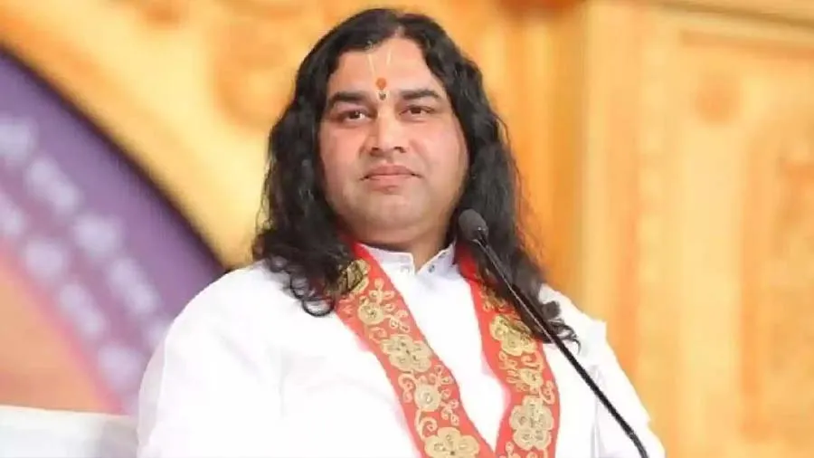 જ્યાં સુધી કાયદો ન આવે 5-6 બાળકોને જન્મ આપે સનાતની: કથાવાંચક દેવકીનંદન ઠાકુર