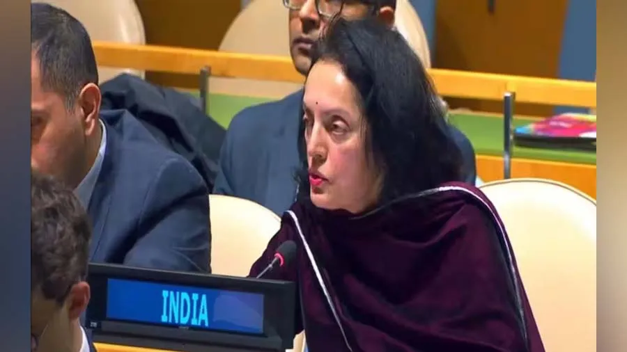 UNGA: યુક્રેન ઠરાવ પર ભારત ગેરહાજર, દુનિયાનો ચહેરો બતાવતો મહત્વનો પ્રશ્ન પૂછ્યો