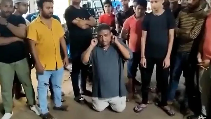 પાક. ટીમને સપોર્ટ કરનારા દુકાનદાર પાસે લોકોએ લગાવડાવ્યા ભારત માતા કી જયના નારા