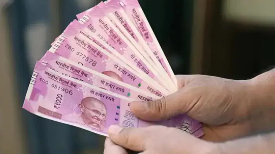 આ બેંકે ભૂલથી 4468 ગ્રાહકોના ખાતામાં 1000 કરોડ રૂપિયા ટ્રાન્સફર કરી દીધા હવે...