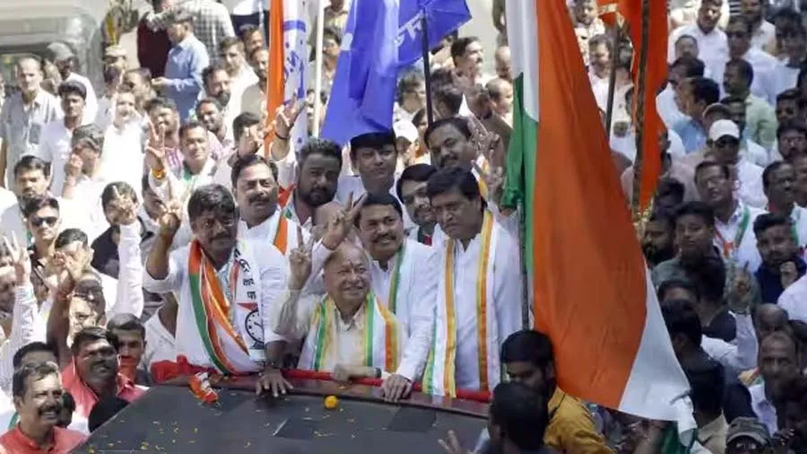 મહારાષ્ટ્રની પેટાચૂંટણીમાં કોંગ્રેસની મોટી જીત, ત્રણ દાયકા પછી BJPના ગઢમાં ગાબડુ