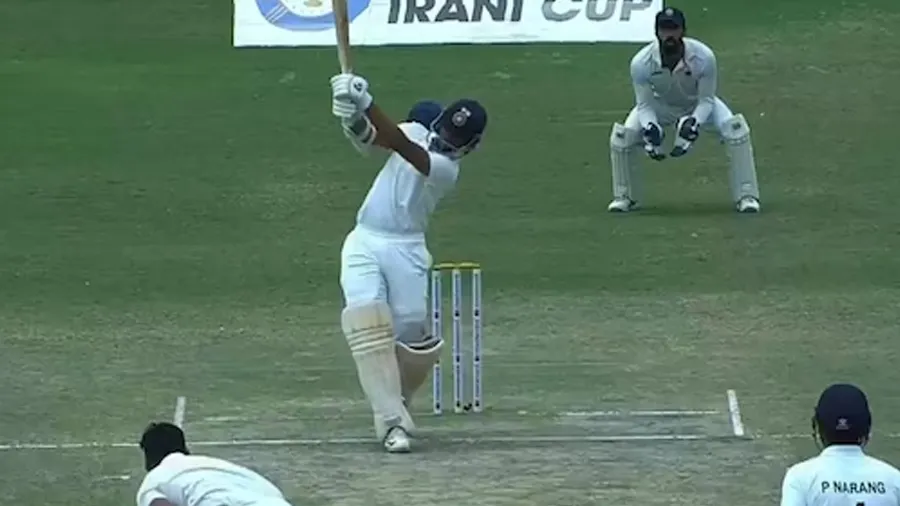 1 મેચમાં 357 રન બનાવી યશસ્વી જૈસ્વાલે ટીમ ઇન્ડિયાનો દરવાજો ખખડાવ્યો