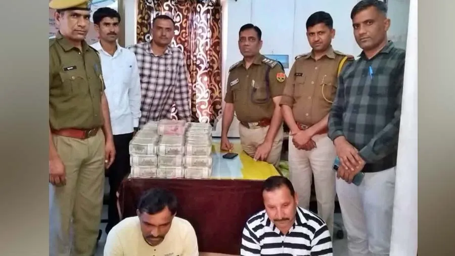 રાજસ્થાનથી ગુજરાત જતા 3 કરોડ રોકડા મળ્યા, પૈસા ગણવા મશીન લાવવા પડ્યા
