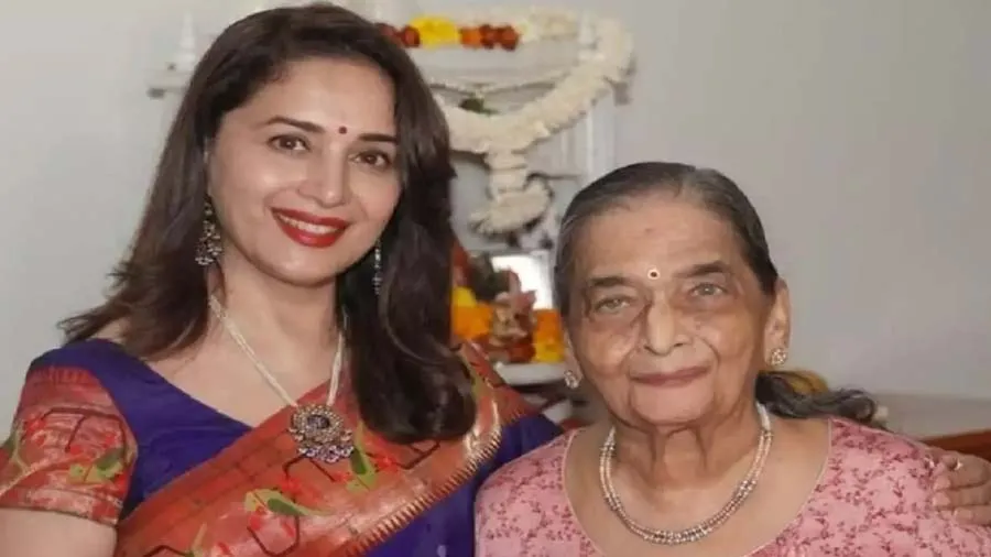 માધુરી દીક્ષિતના માતા સ્નેહલતા દીક્ષિતનું નિધન