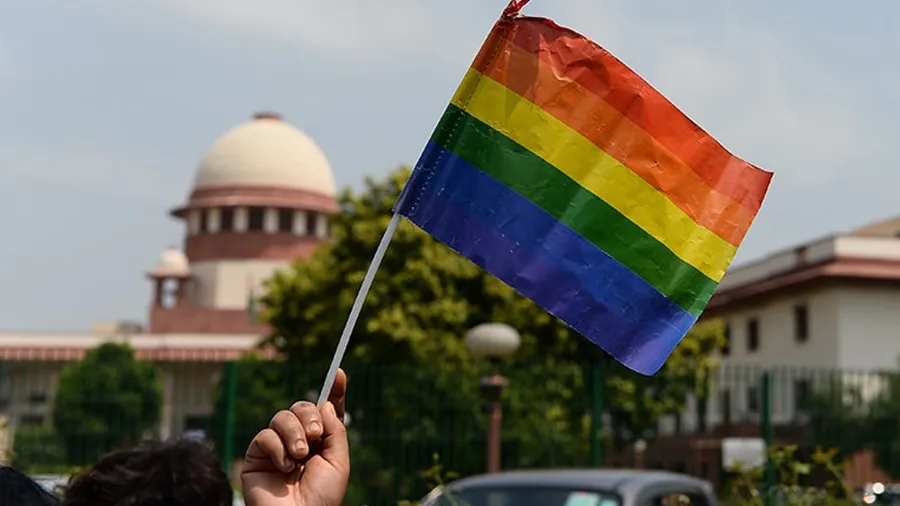 કેન્દ્ર સમલૈંગિક સેક્સ મેરેજને માન્યતા આપવાના વિરોધમાં, SCમાં દાખલ કરી એફિડેવિટ